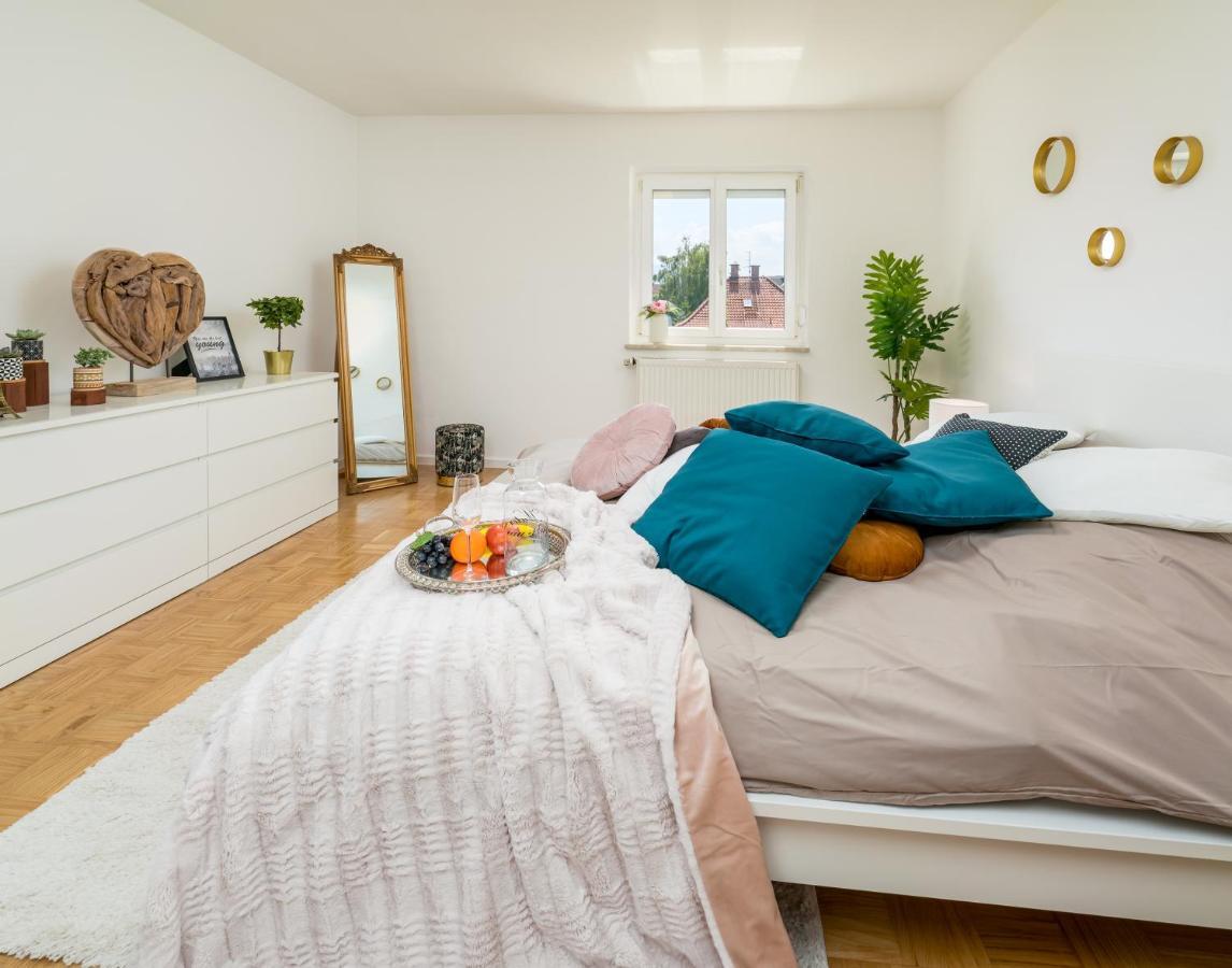 Eg Links-Wunderschoene 70M Grosse 2-Zimmer City Wohnung Naehe Salzburg Freilassing Zewnętrze zdjęcie